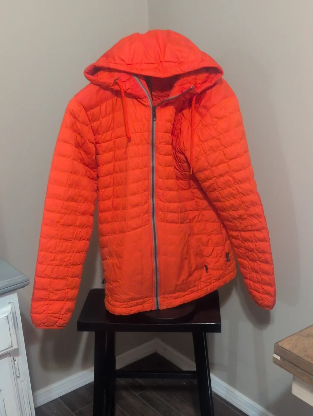 The North Face Men's Hooded Quilted Puffer Jacket - Bright Orange